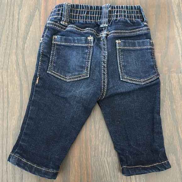 Old Navy Baby Denim Blue Jeans Stretch Waist - 0-3M NWOT - Picture 3 of 4